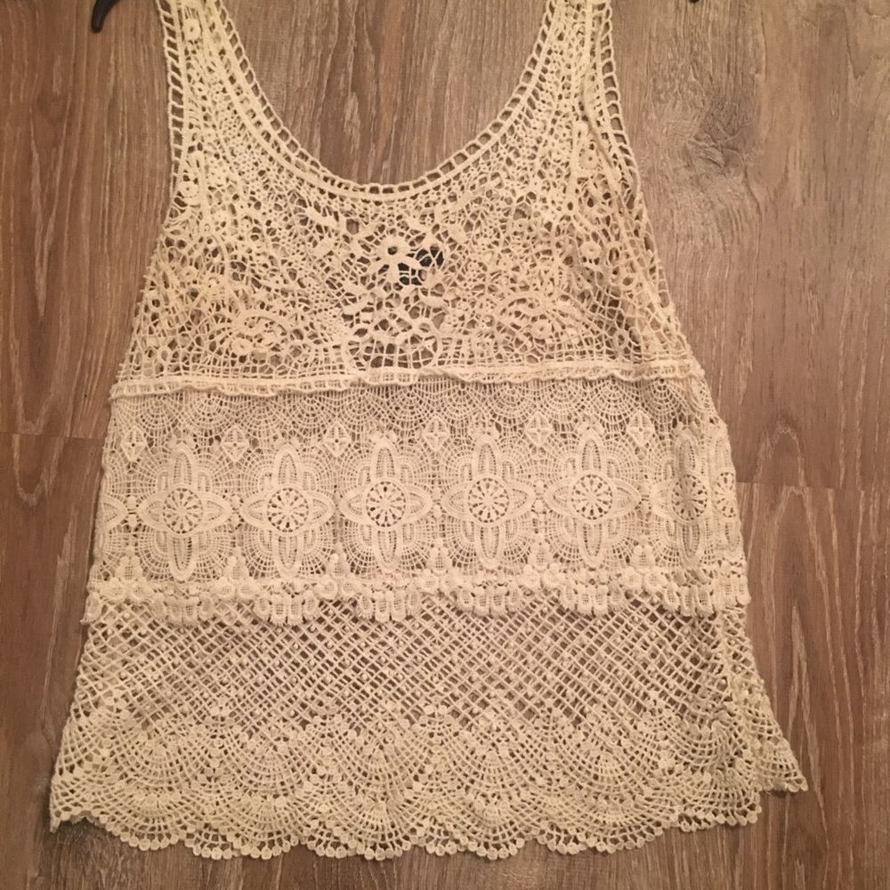 American Eagle Sleeveless see-through Crochet Top